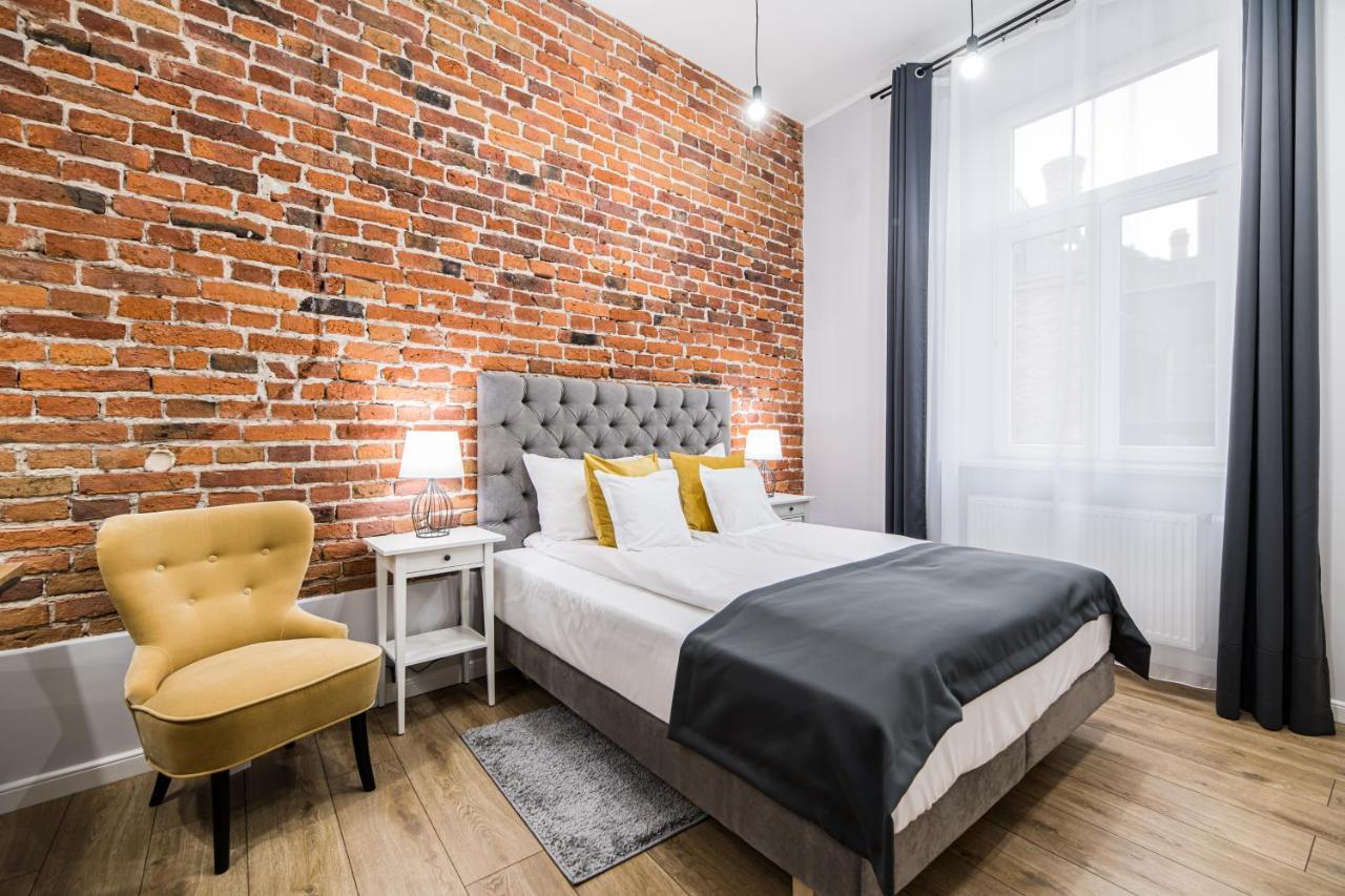 Attractive Apartment Oldtown Near Thetrain Station Cracovia Esterno foto